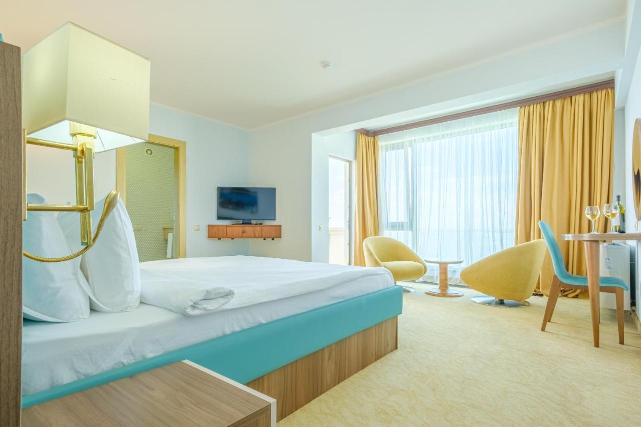 Castello Mare All Inclusive Resort Batumi Esterno foto