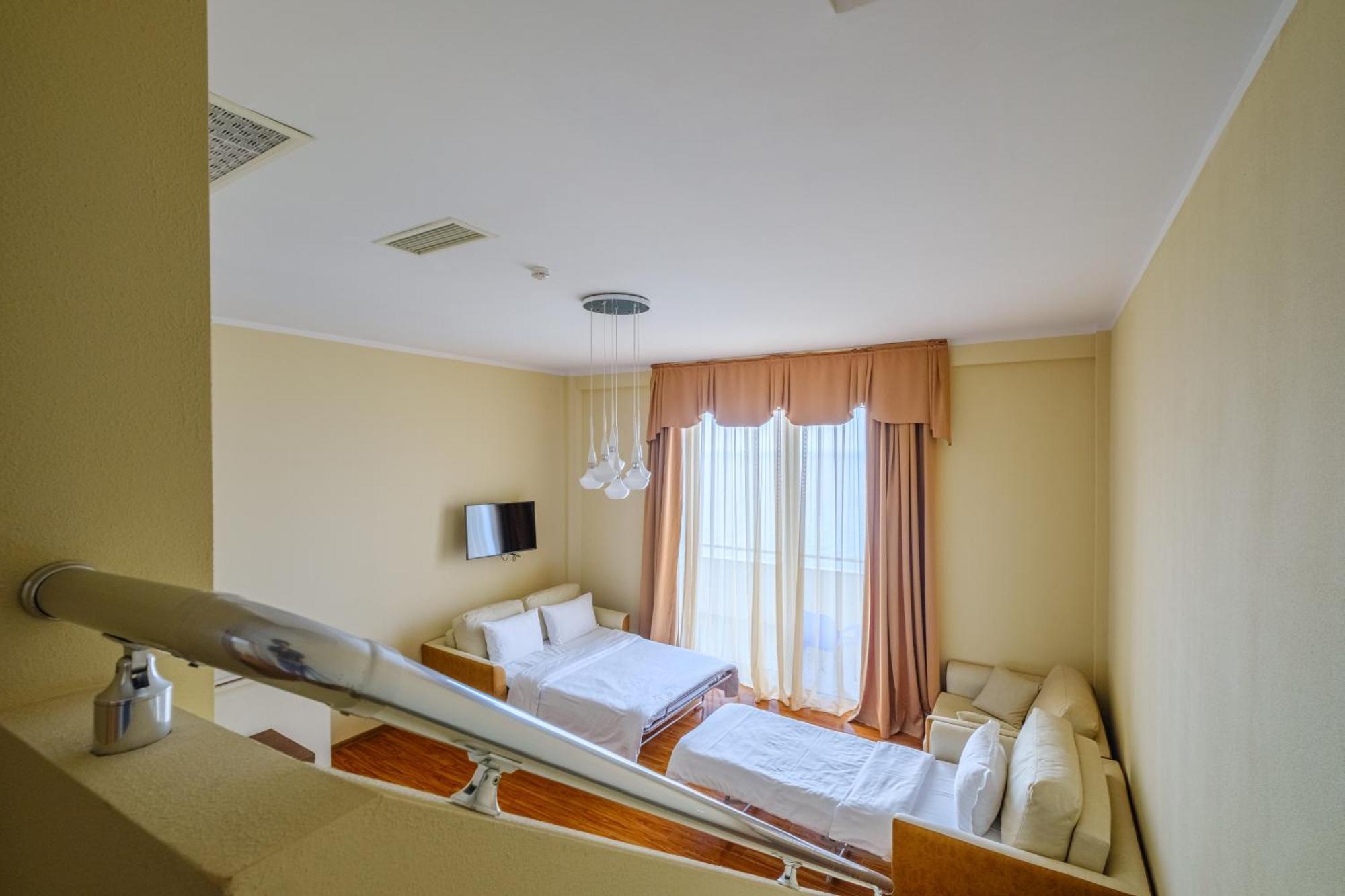 Castello Mare All Inclusive Resort Batumi Esterno foto