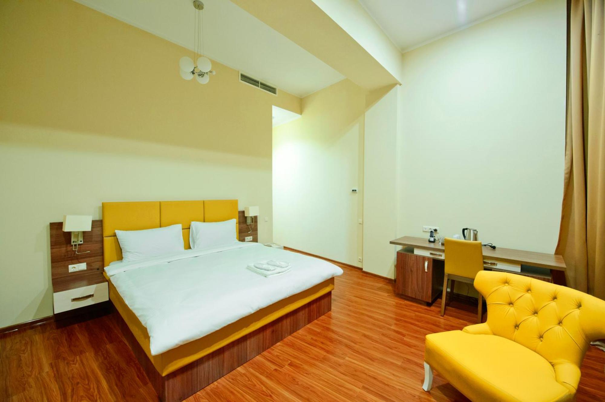 Castello Mare All Inclusive Resort Batumi Esterno foto